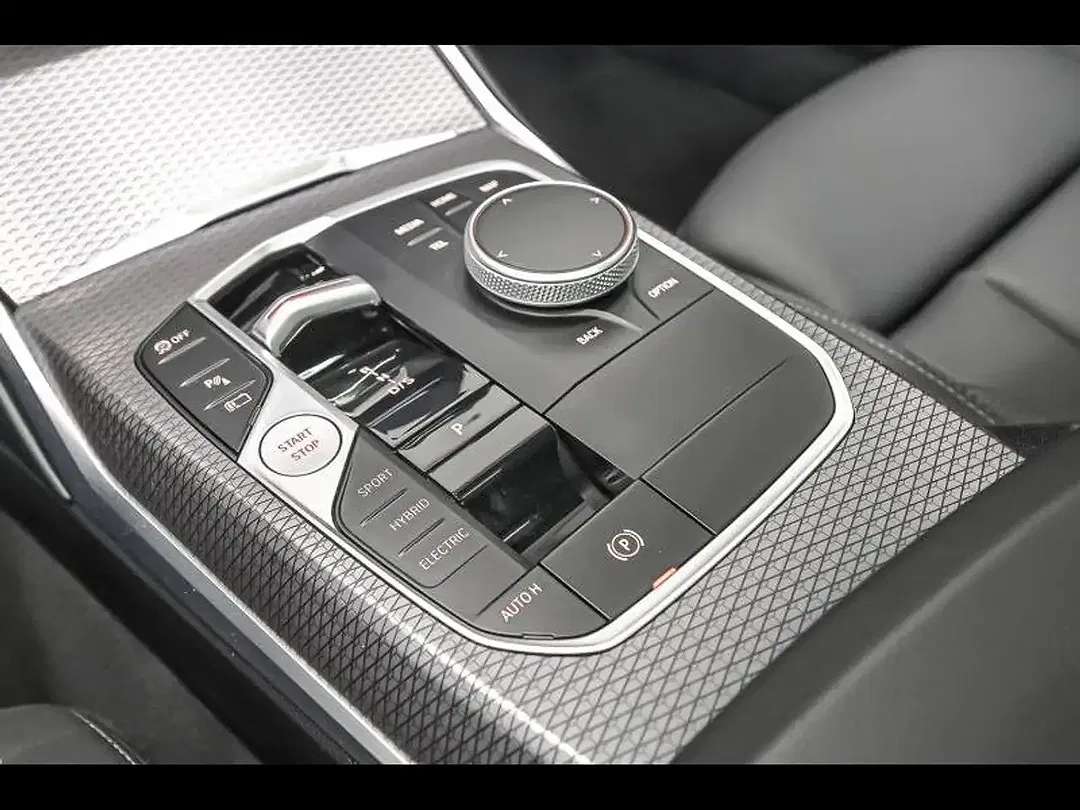 BMW 330 M Touring - Thumbnail 11