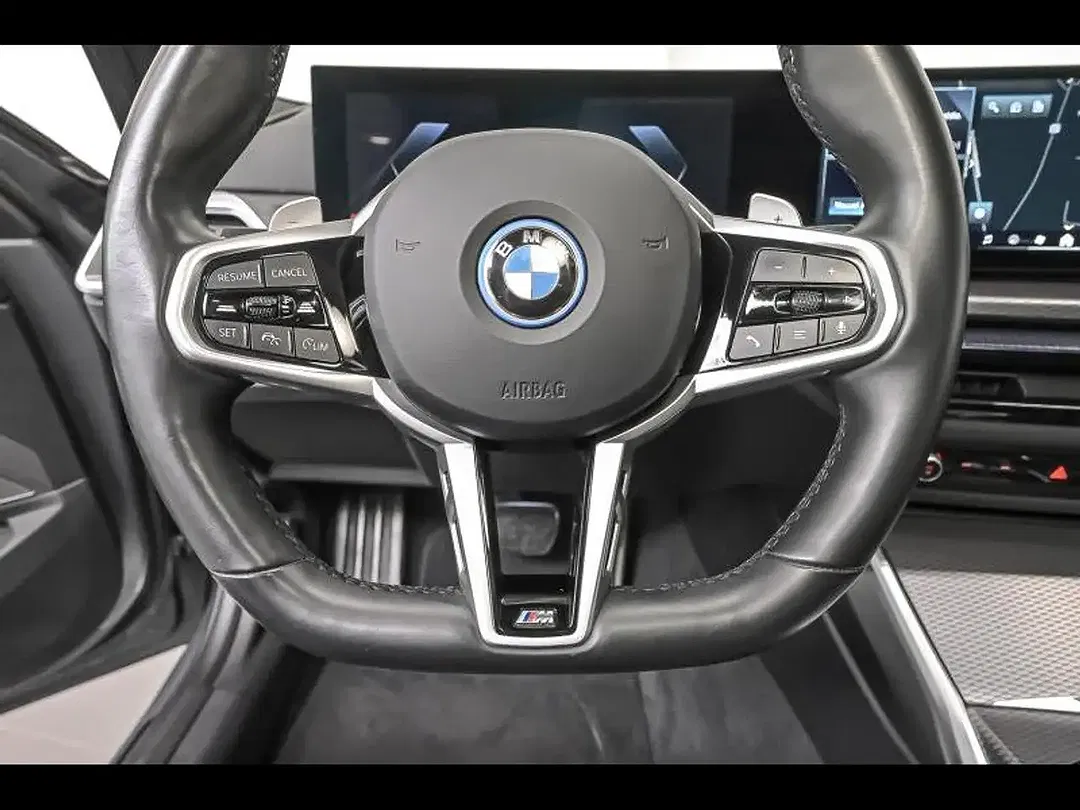 BMW 330 M Touring - Thumbnail 9