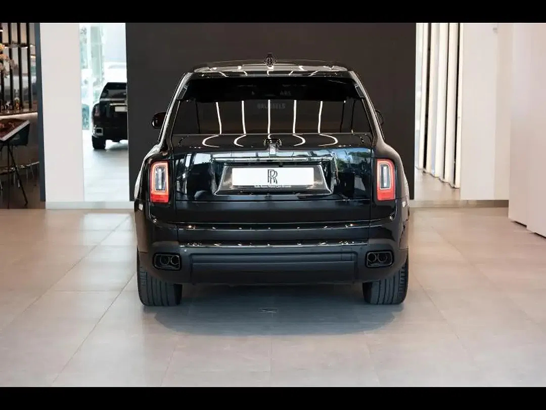 Rolls-Royce Cullinan Black Badge - Thumbnail 9