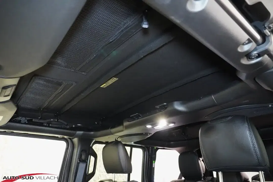 Jeep Wrangler 2.0 4xe - Thumbnail 13