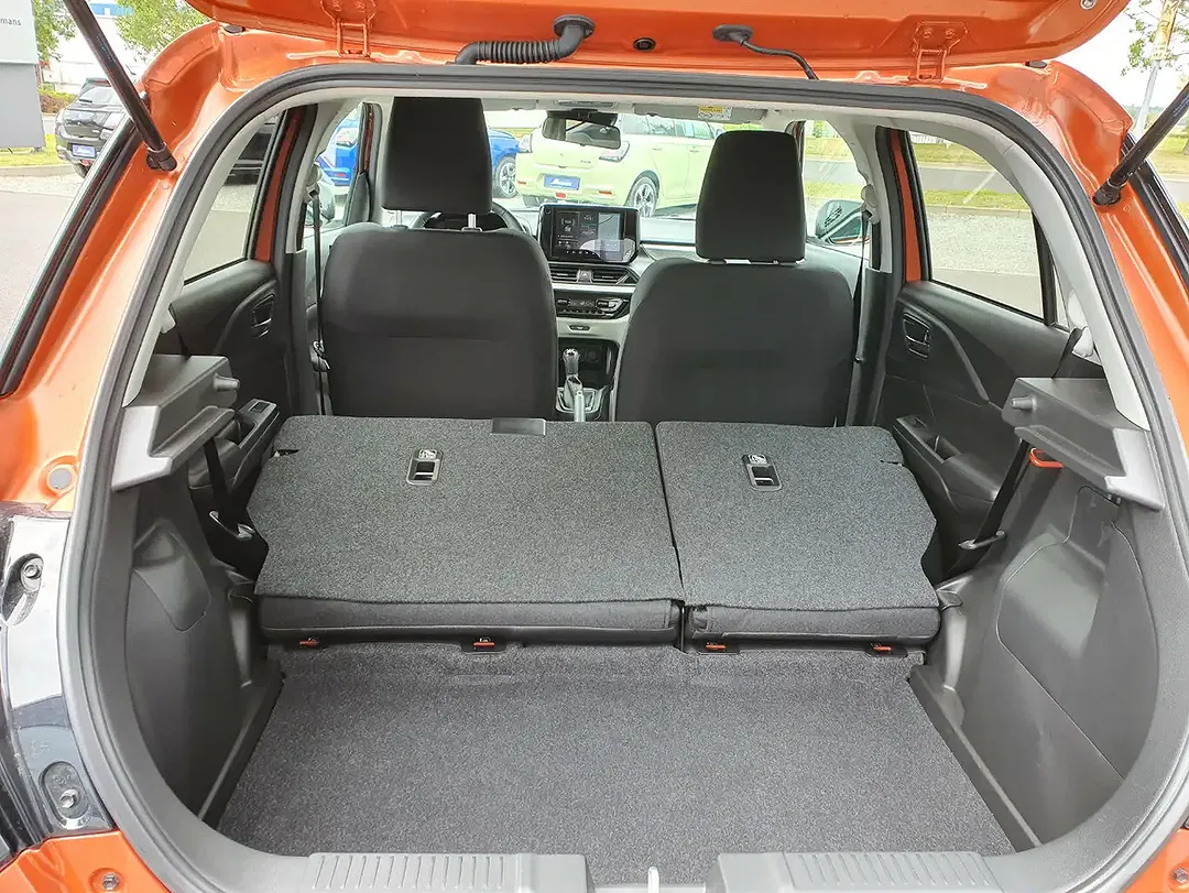 Suzuki Swift Hybrid 1.2 Dualjet Comfort - Thumbnail 11