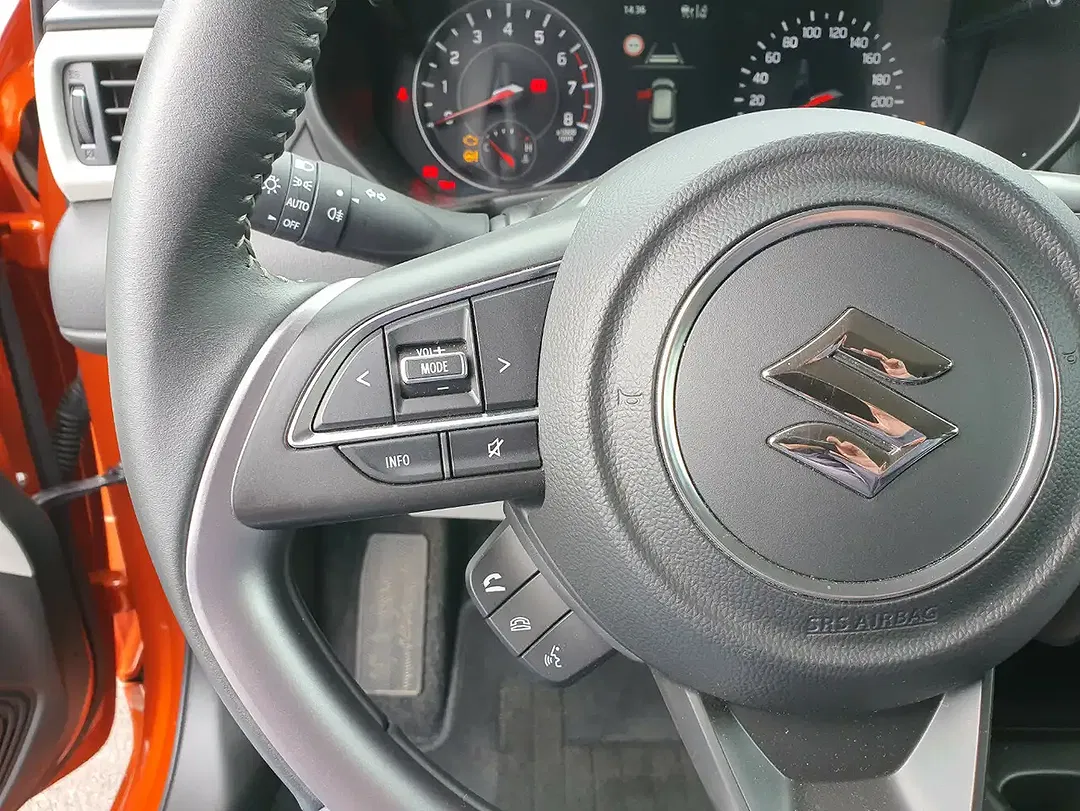 Suzuki Swift Hybrid 1.2 Dualjet Comfort - Thumbnail 21