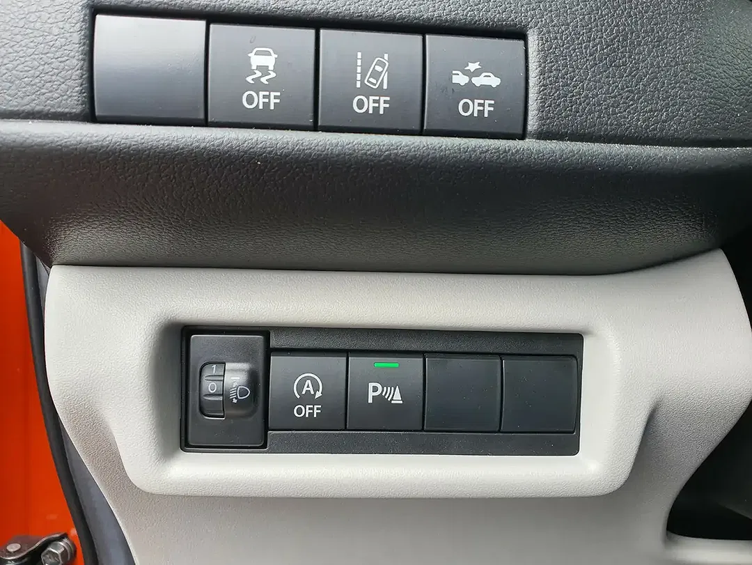 Suzuki Swift Hybrid 1.2 Dualjet Comfort - Thumbnail 28