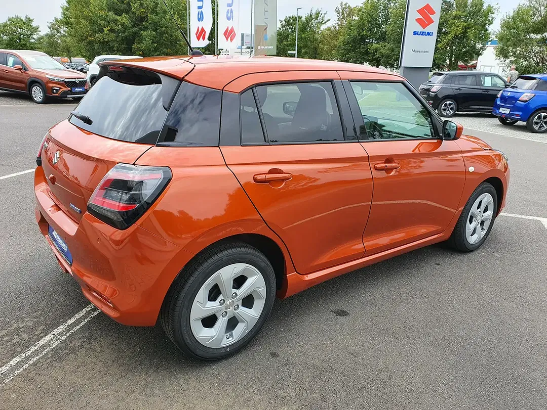 Suzuki Swift Hybrid 1.2 Dualjet Comfort - Thumbnail 5