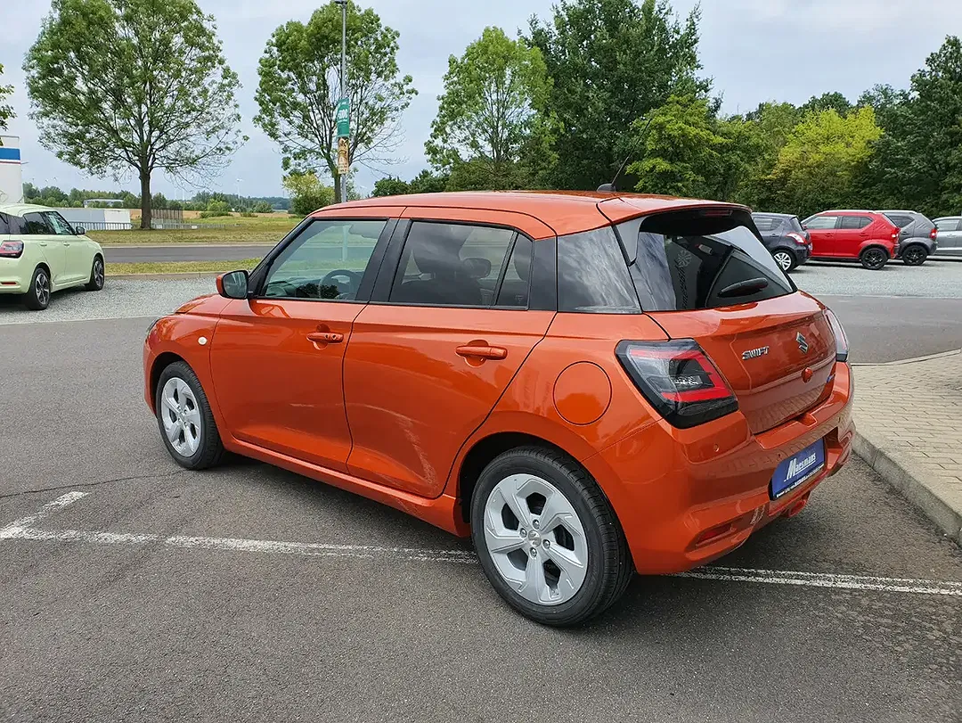 Suzuki Swift Hybrid 1.2 Dualjet Comfort - Thumbnail 7