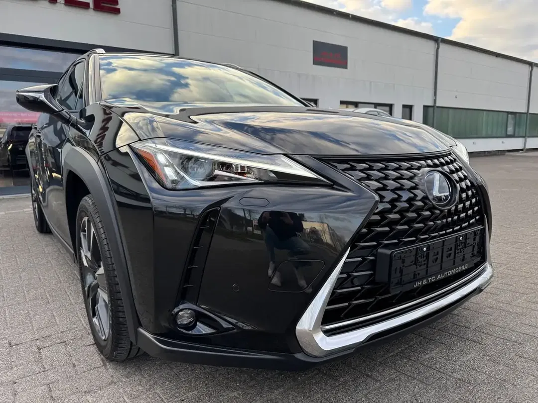 Lexus UX 250h Executive Line - foto 2