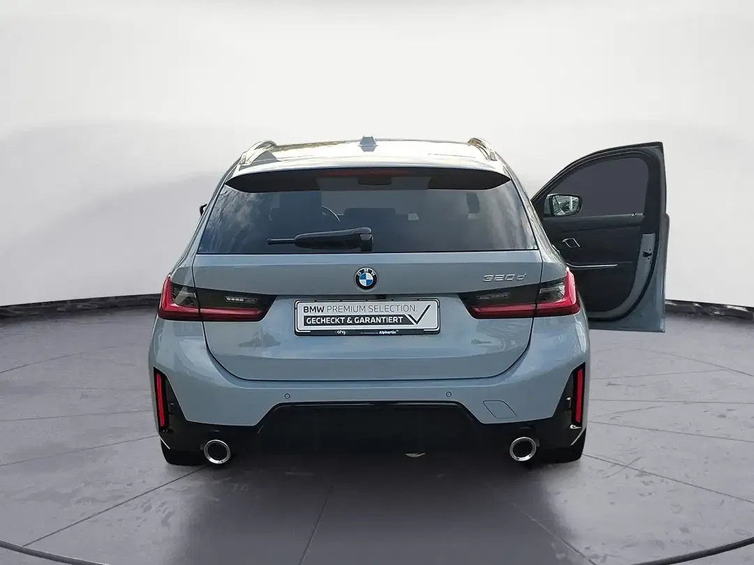 BMW 320 AUT M Touring Sport - Thumbnail 5