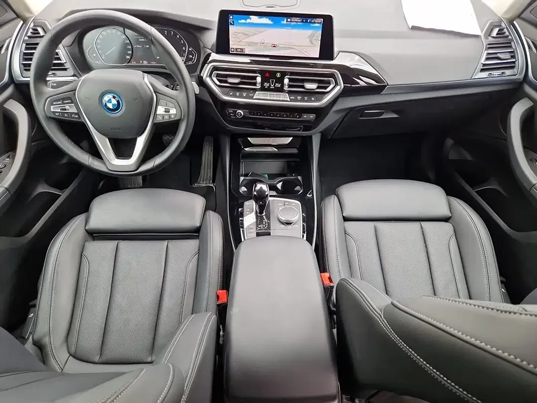 BMW X3 - Thumbnail 11