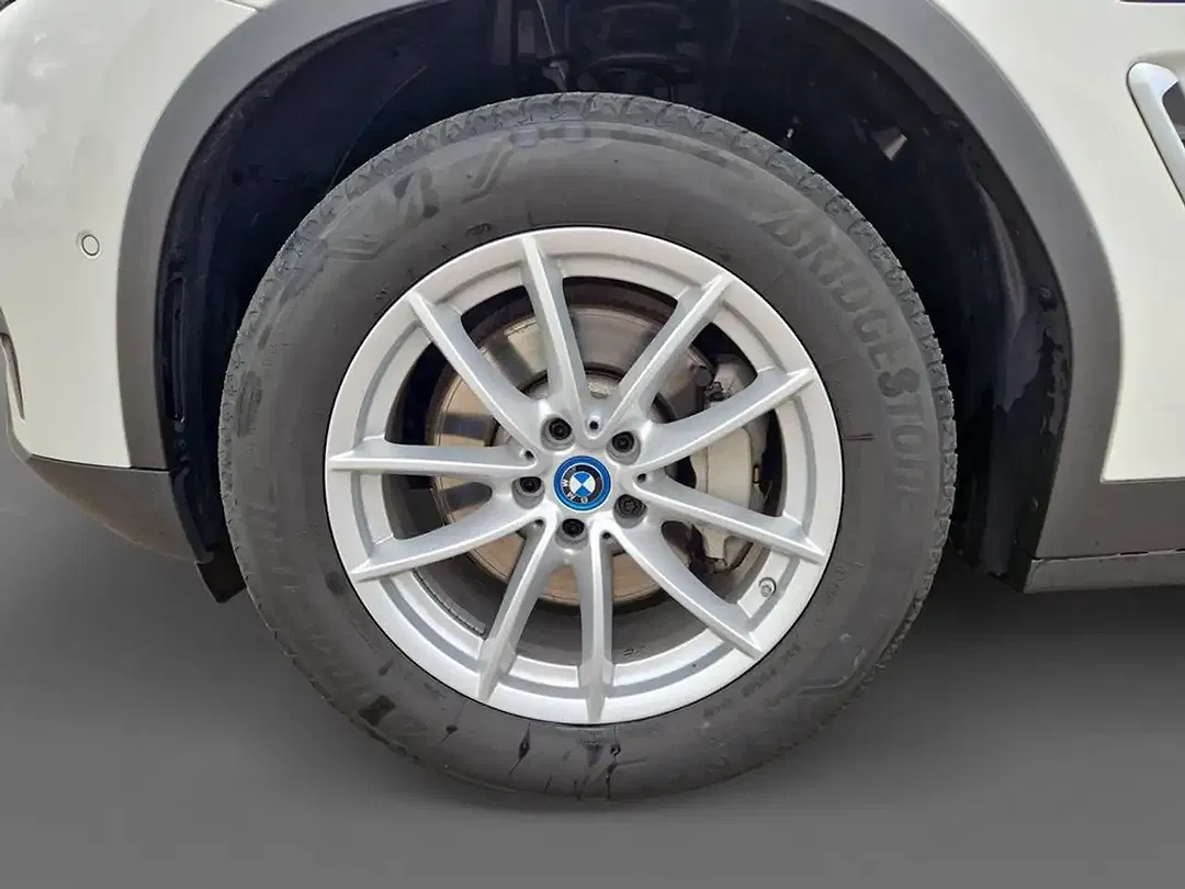 BMW X3 - Thumbnail 14