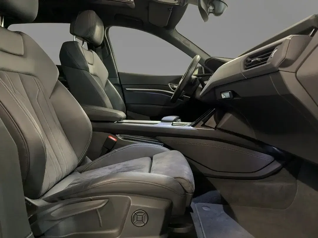 Audi Q8 e-tron 55 quattro advanced - Thumbnail 7