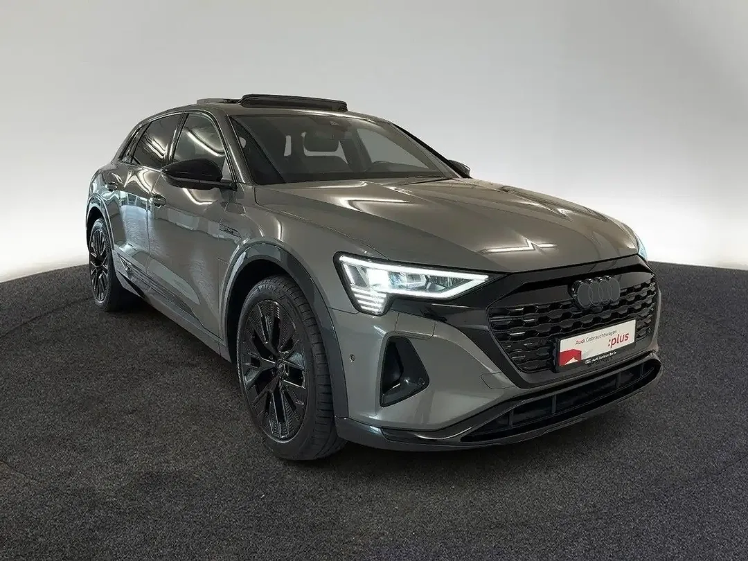 Audi Q8 e-tron 55 quattro advanced - Thumbnail 5