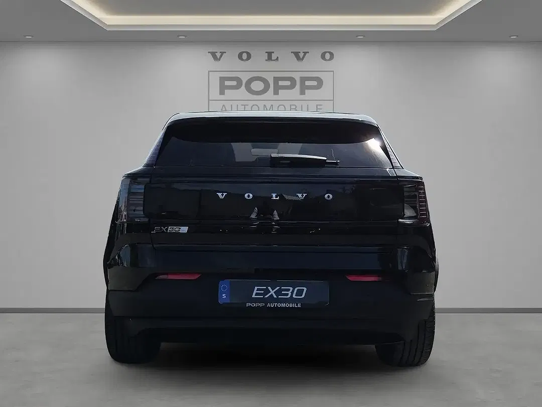 Volvo EX30 AWD Ultra - Thumbnail 4