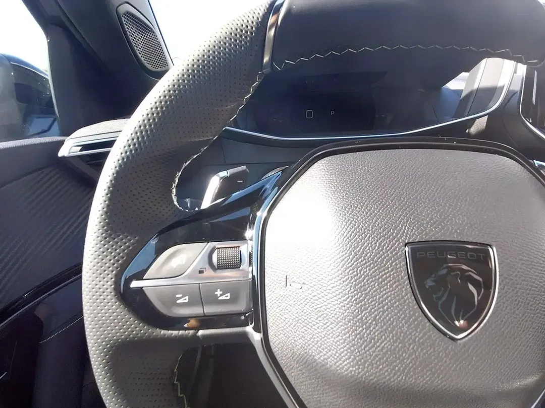 Peugeot 2008 145 GT - Thumbnail 12