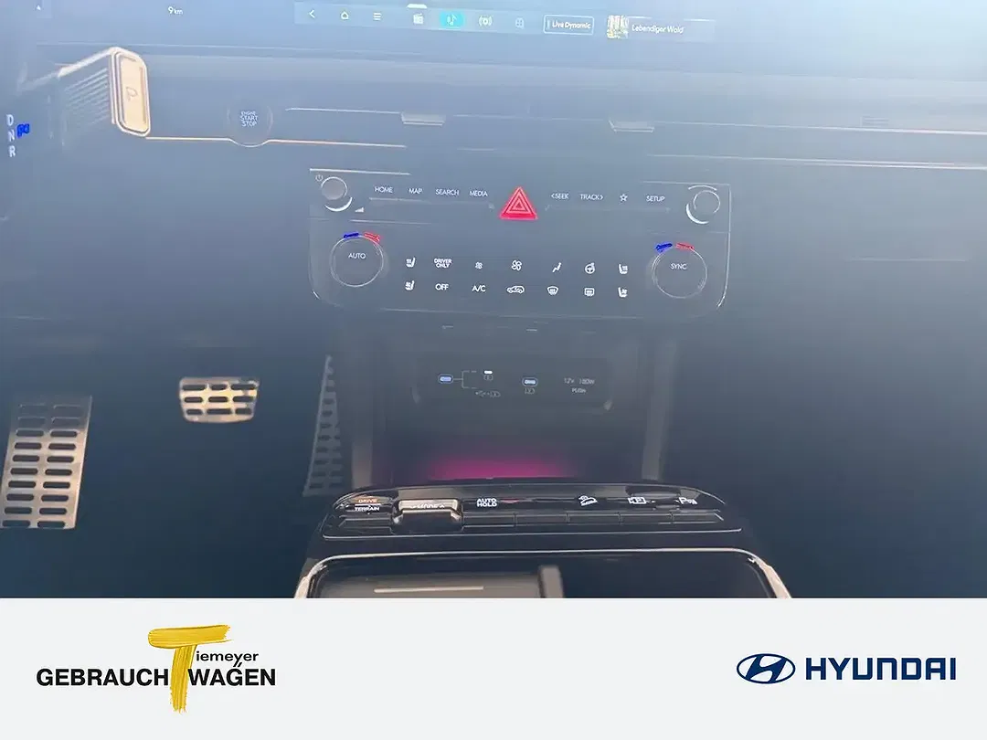 Hyundai TUCSON 1.6 Hybrid T-GDI 4WD - Thumbnail 11