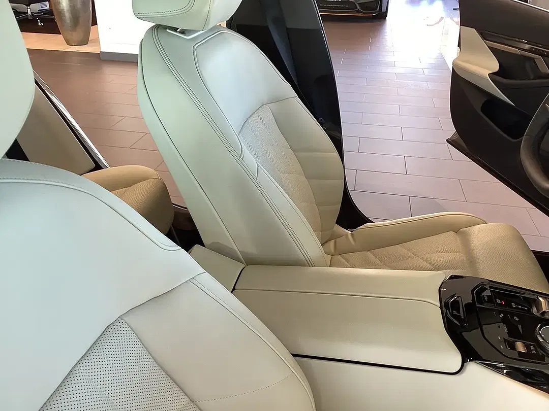 BMW i5 eDrive - Thumbnail 7