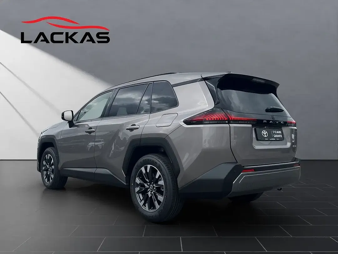 Toyota RAV 4 - Thumbnail 3