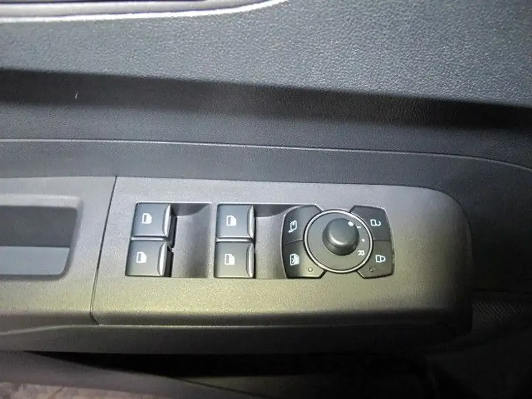 Ford Tourneo Courier Active - Thumbnail 5