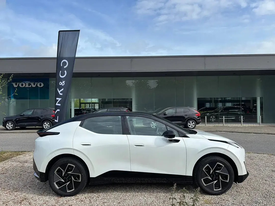 Lynk & Co 02 - Thumbnail 6
