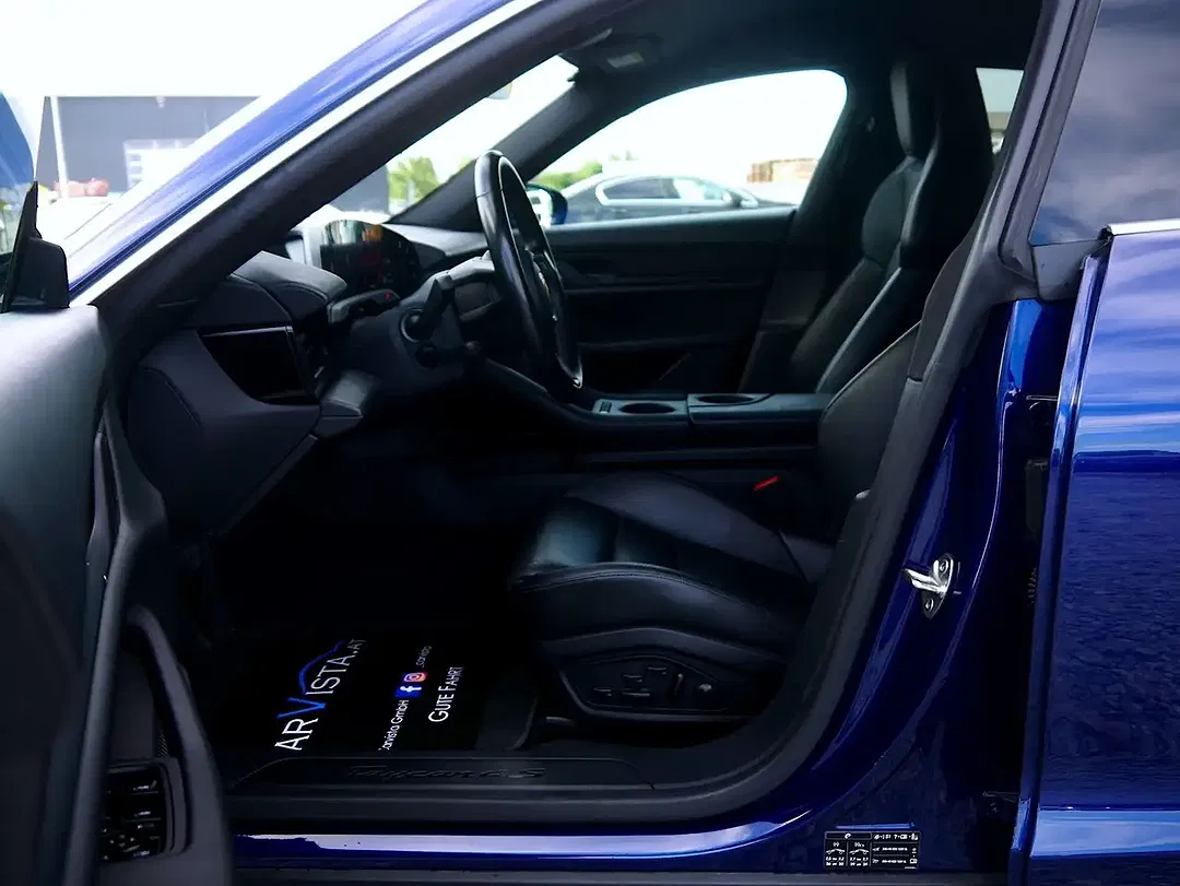 Porsche Taycan Plus - Thumbnail 12