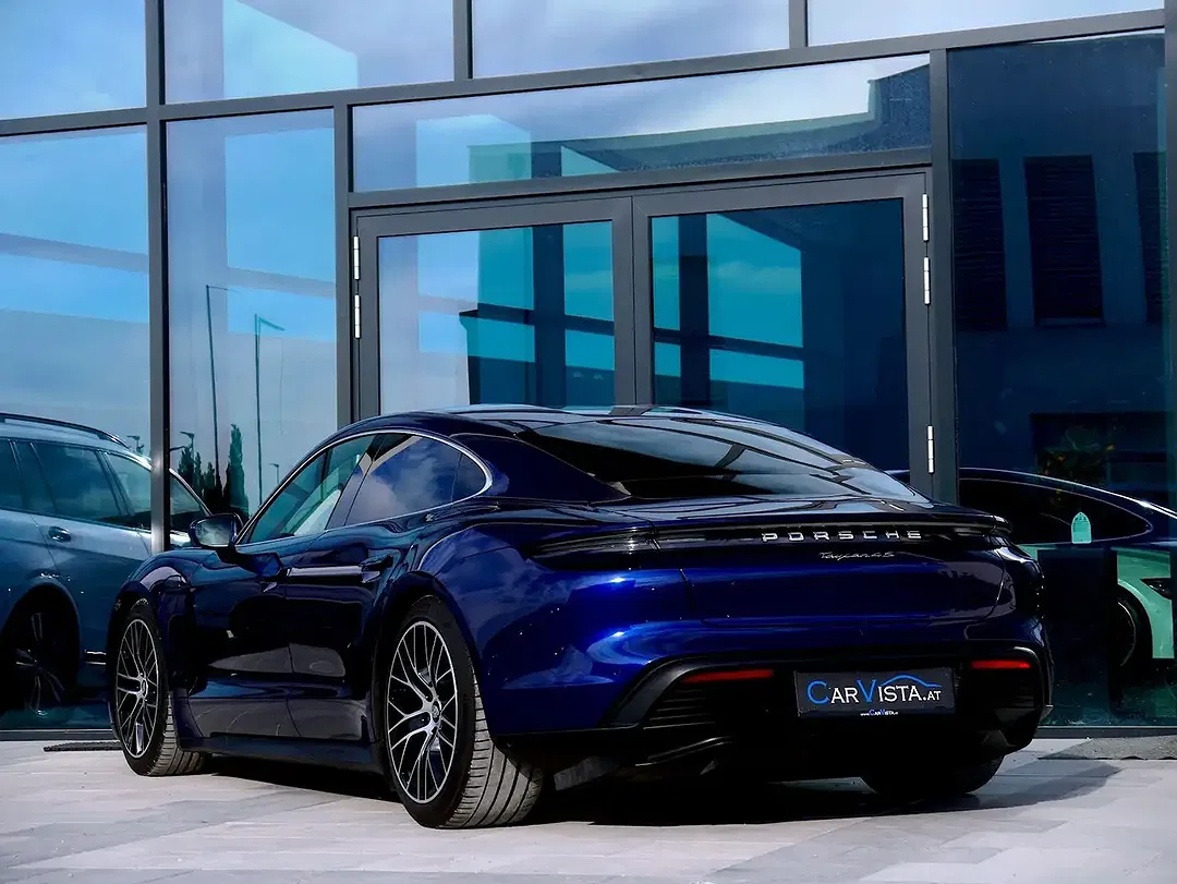 Porsche Taycan Plus - Thumbnail 7