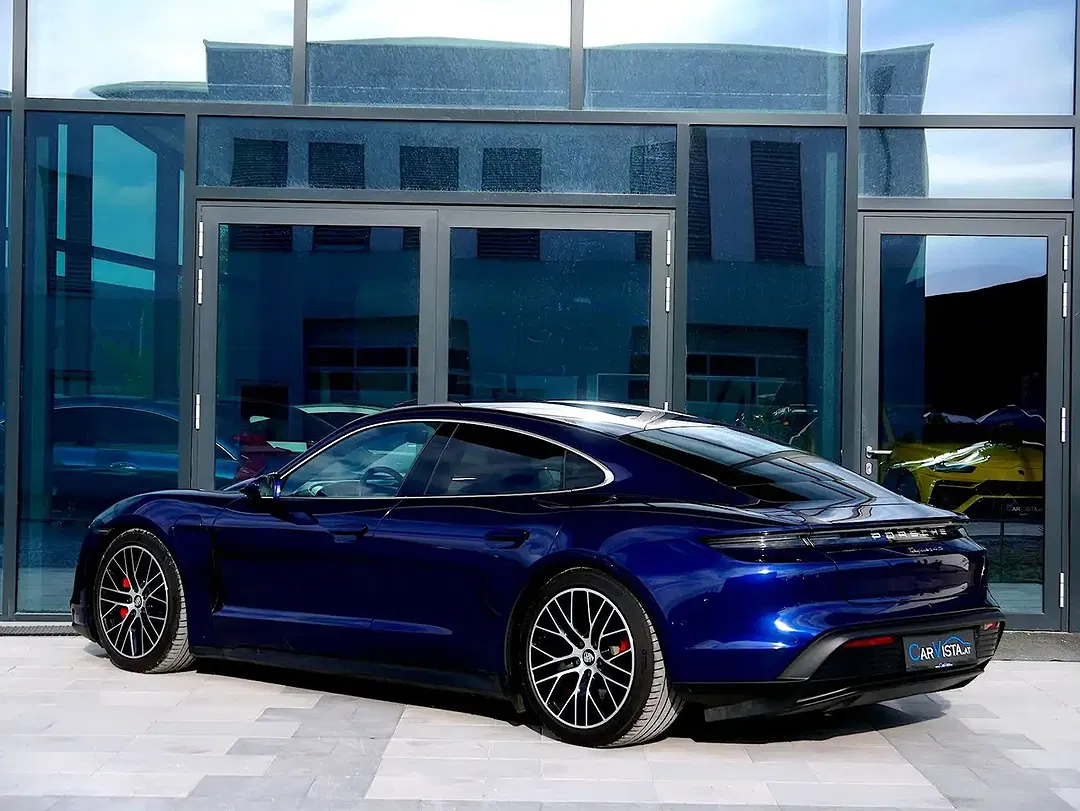 Porsche Taycan Plus - Thumbnail 8