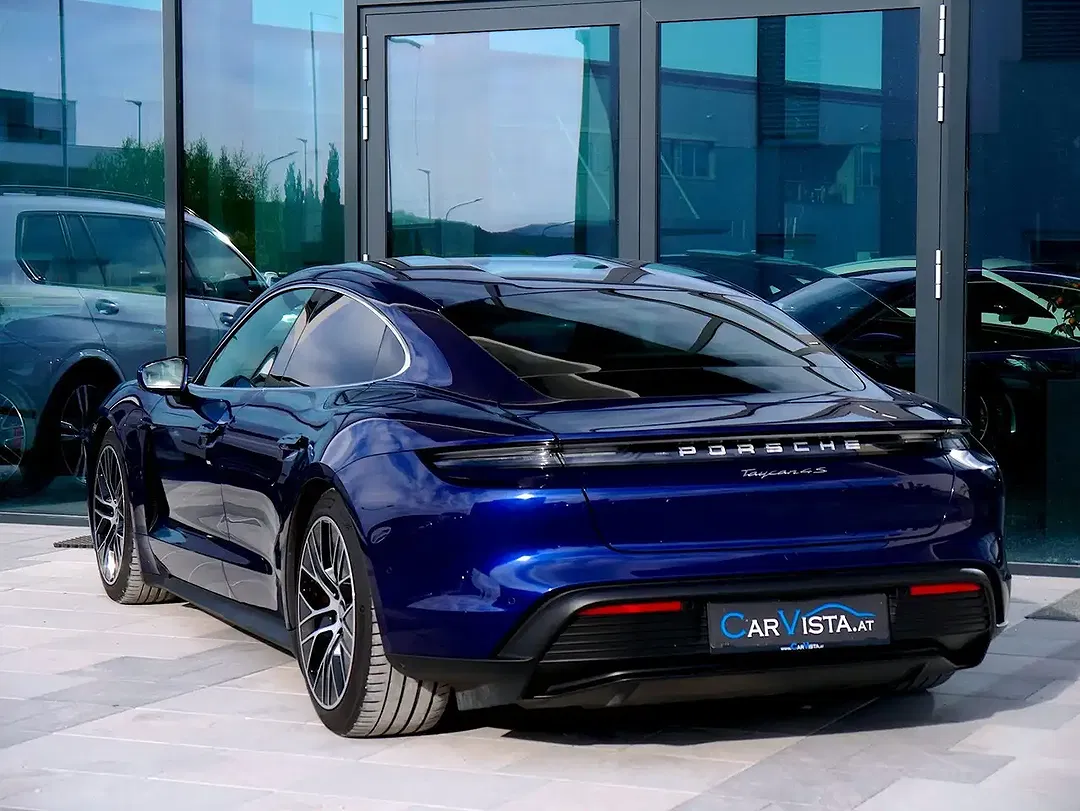 Porsche Taycan Plus - Thumbnail 9