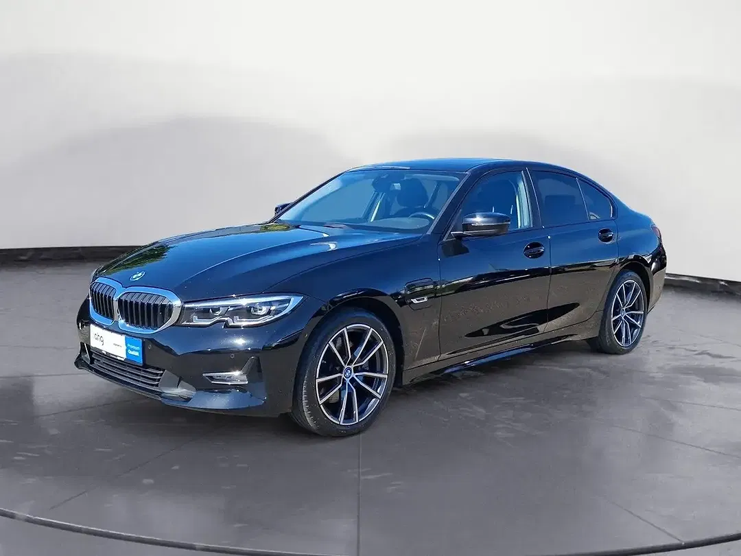 BMW 320 Advantage - Thumbnail 1