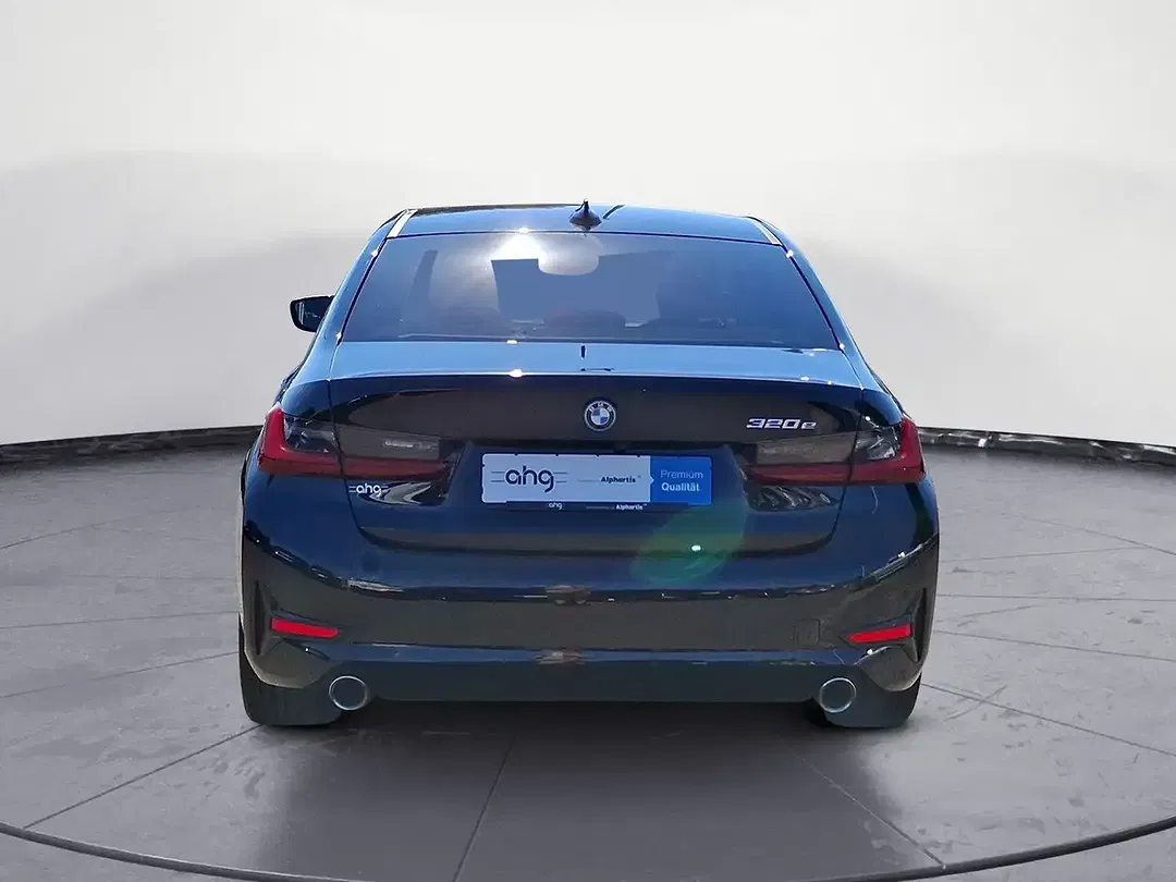 BMW 320 Advantage - Thumbnail 4