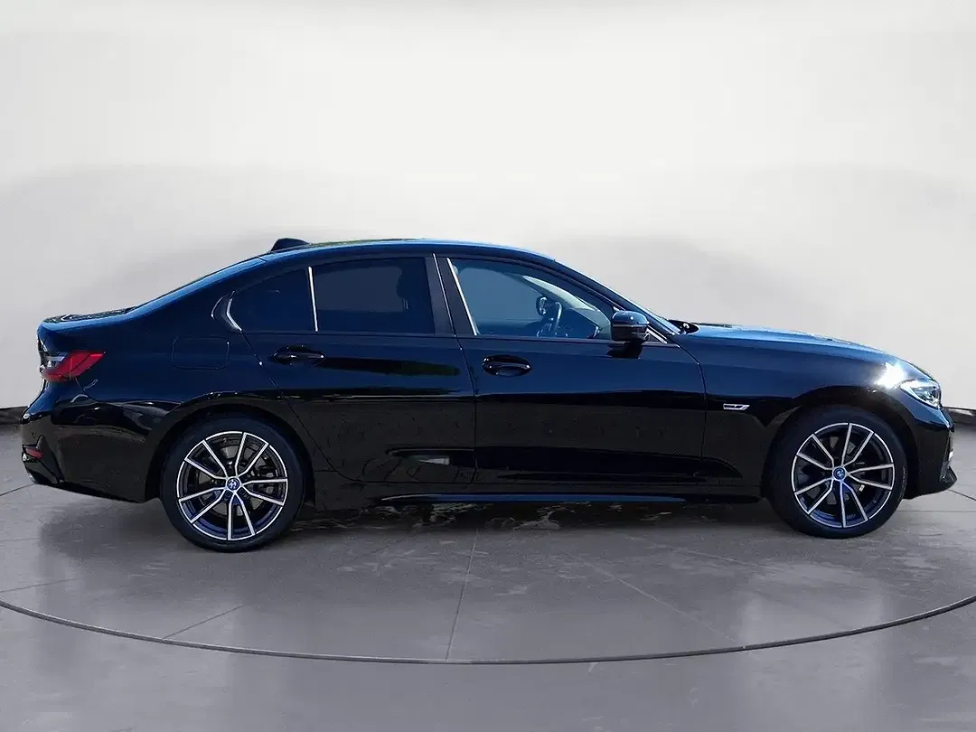 BMW 320 Advantage - Thumbnail 5