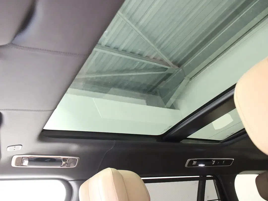 Land Rover Range Rover P530 4.4 Autobiography - Thumbnail 9