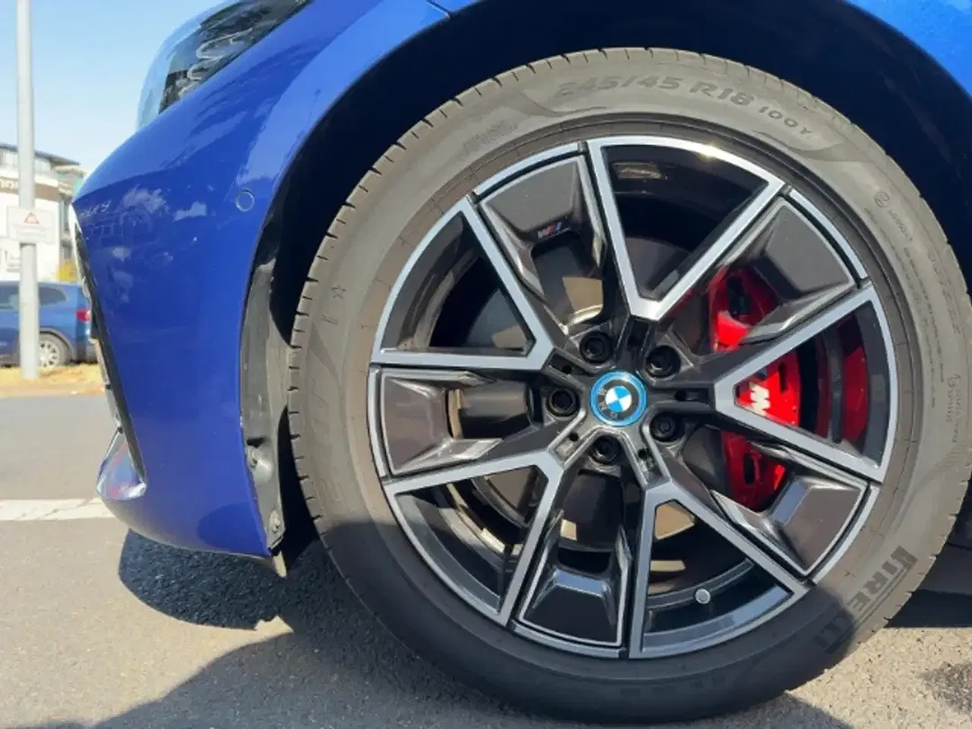 BMW i4 eDrive Gran Coupe - Thumbnail 13