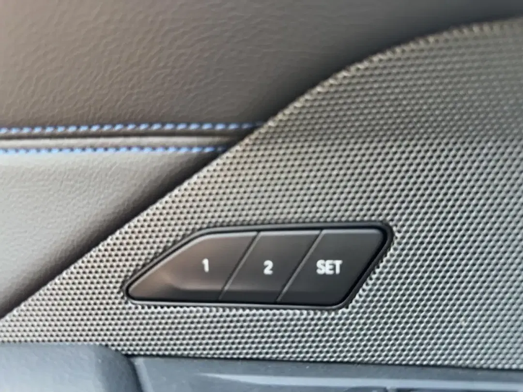 BMW i4 eDrive Gran Coupe - Thumbnail 15