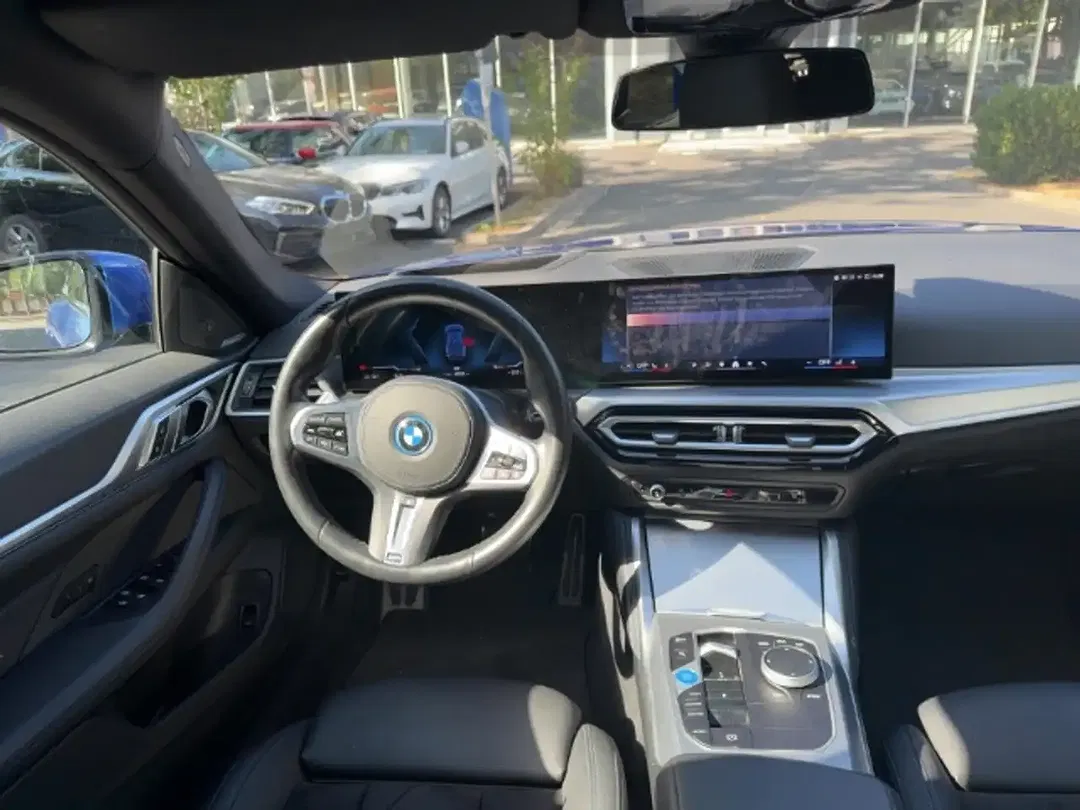 BMW i4 eDrive Gran Coupe - Thumbnail 8