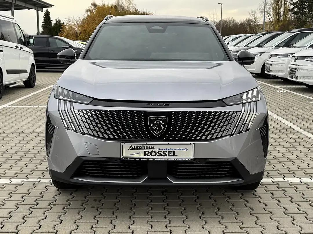 Peugeot 5008 145 e-DSC6 GT - Thumbnail 3