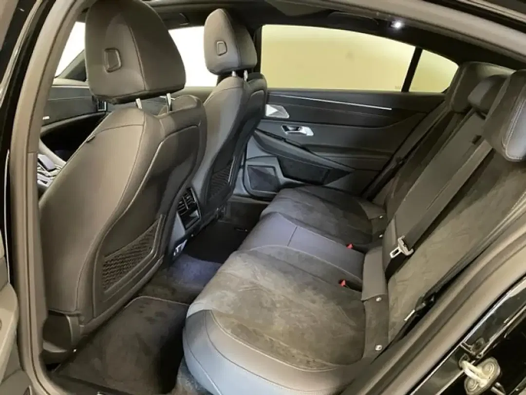 DS Automobiles DS 9 - Thumbnail 10