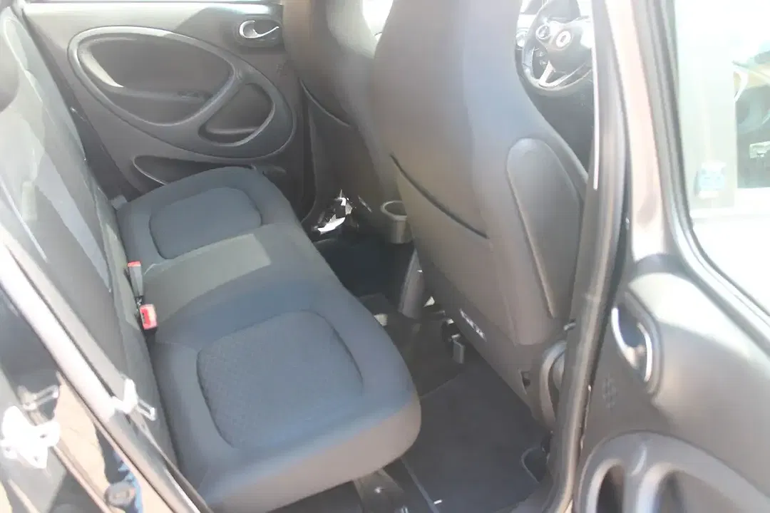smart forFour - Thumbnail 10