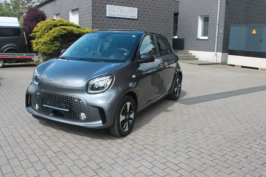 smart forFour - Thumbnail 3