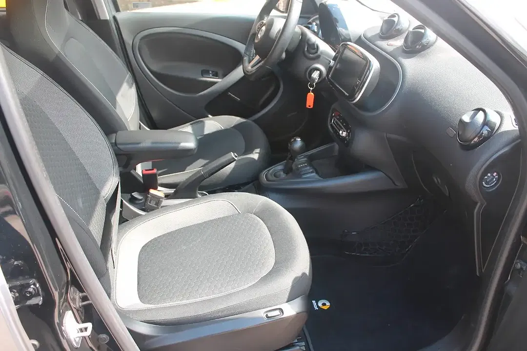 smart forFour - Thumbnail 6