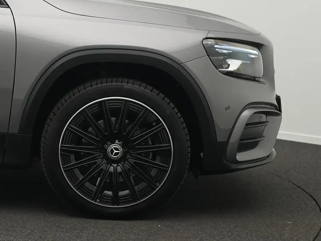 Mercedes-Benz GLB 200 Night AMG Line - Thumbnail 8