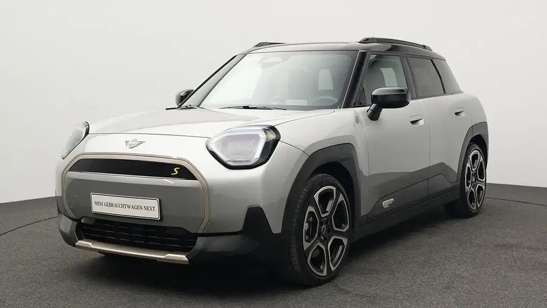 MINI Aceman Favoured Trim - foto 1