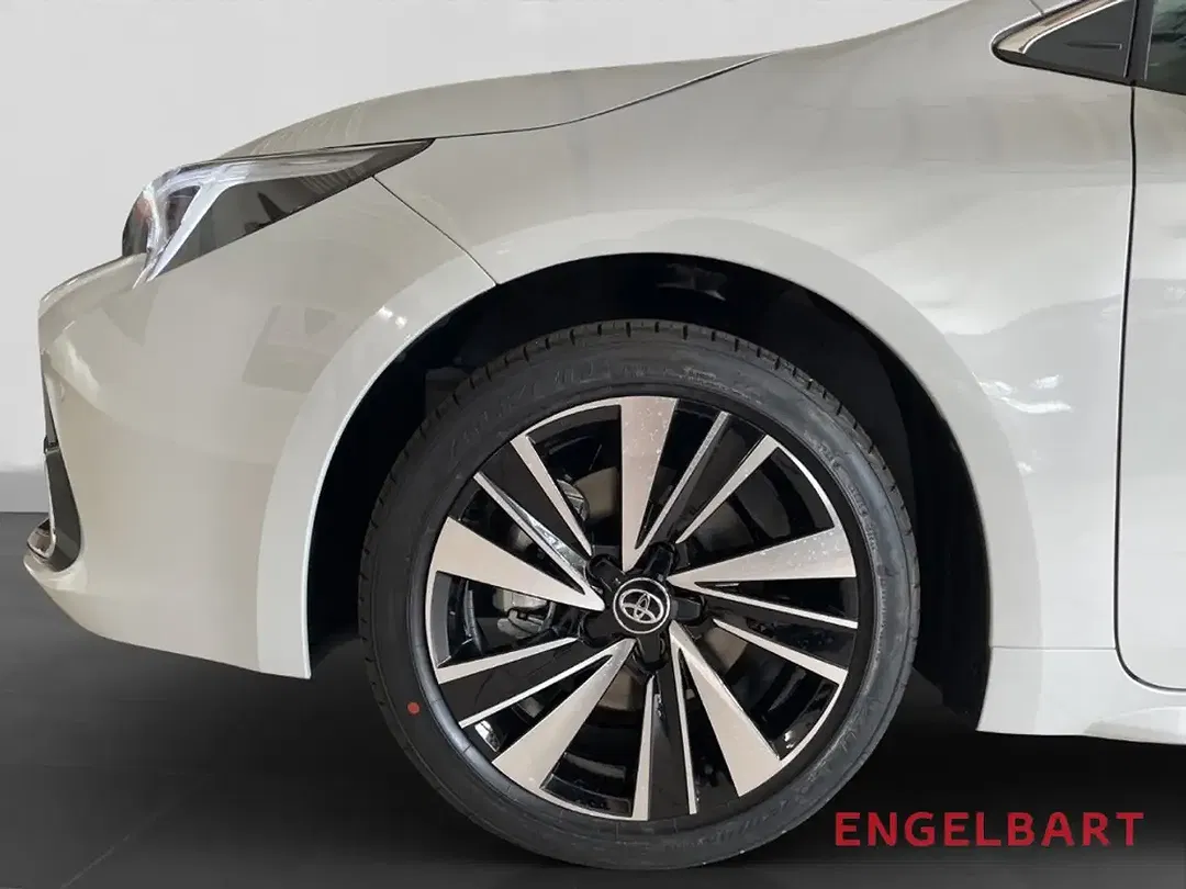 Toyota Corolla Hybrid Teamplayer - Thumbnail 14