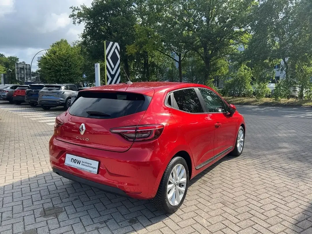 Renault Clio TCe Experience - Thumbnail 4