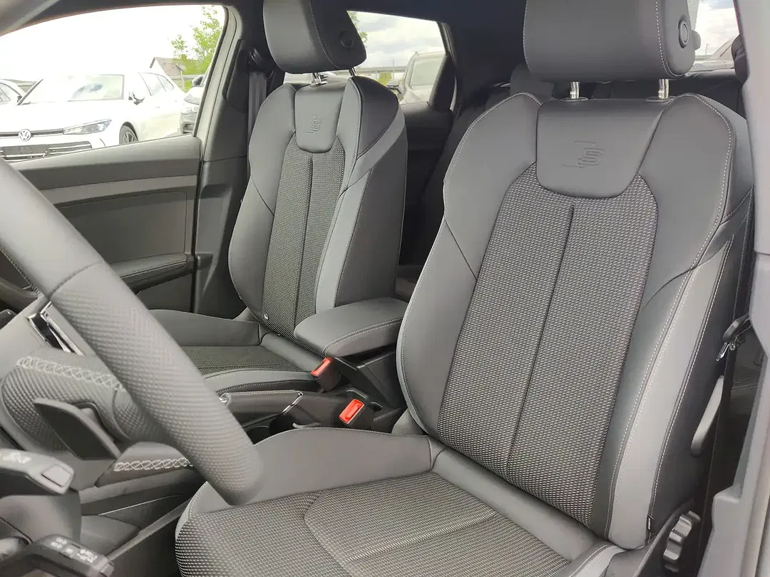 Audi A1 40 TFSI Sportback S line - Thumbnail 11