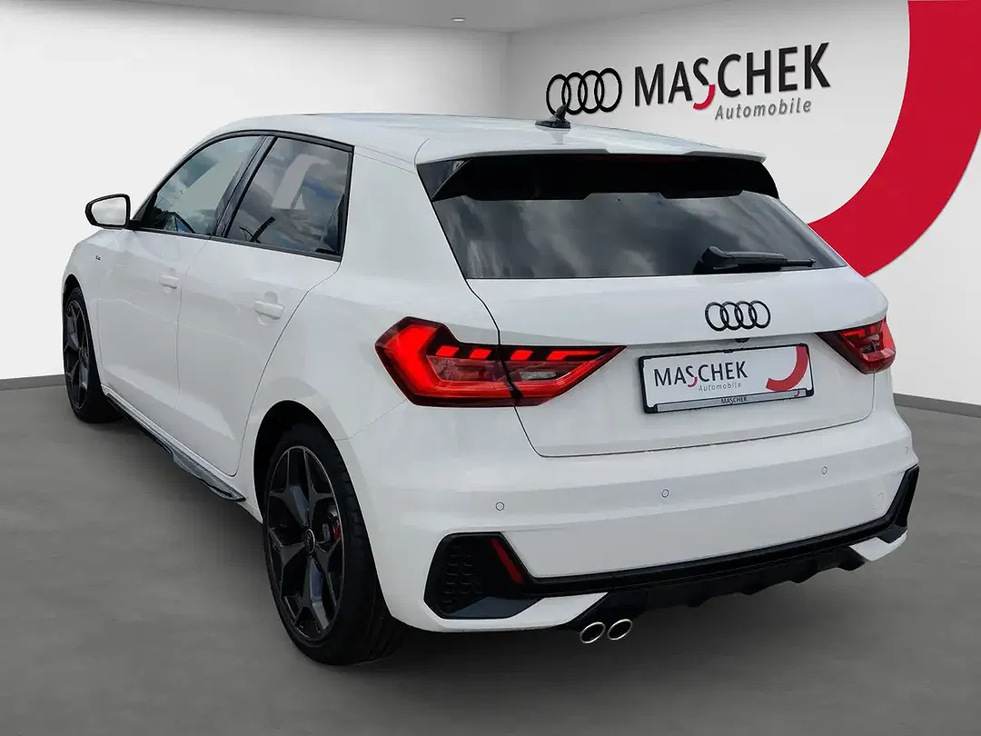 Audi A1 40 TFSI Sportback S line - Thumbnail 3