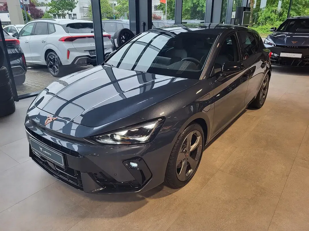 CUPRA Leon 1.5 PHEV DSG - Thumbnail 2