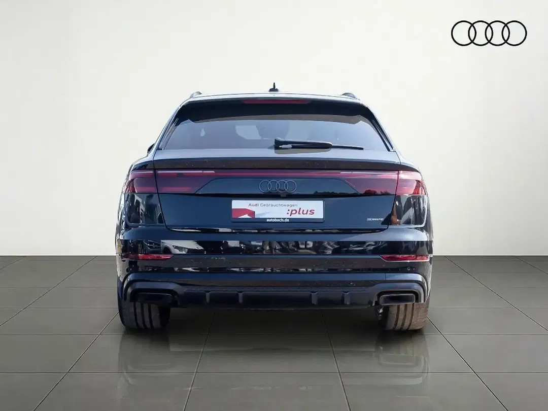 Audi Q8 quattro Matrix LED S line - Thumbnail 7