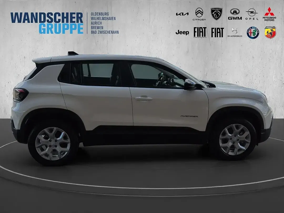 Jeep Avenger 1.2 e-Hybrid Altitude - Thumbnail 7