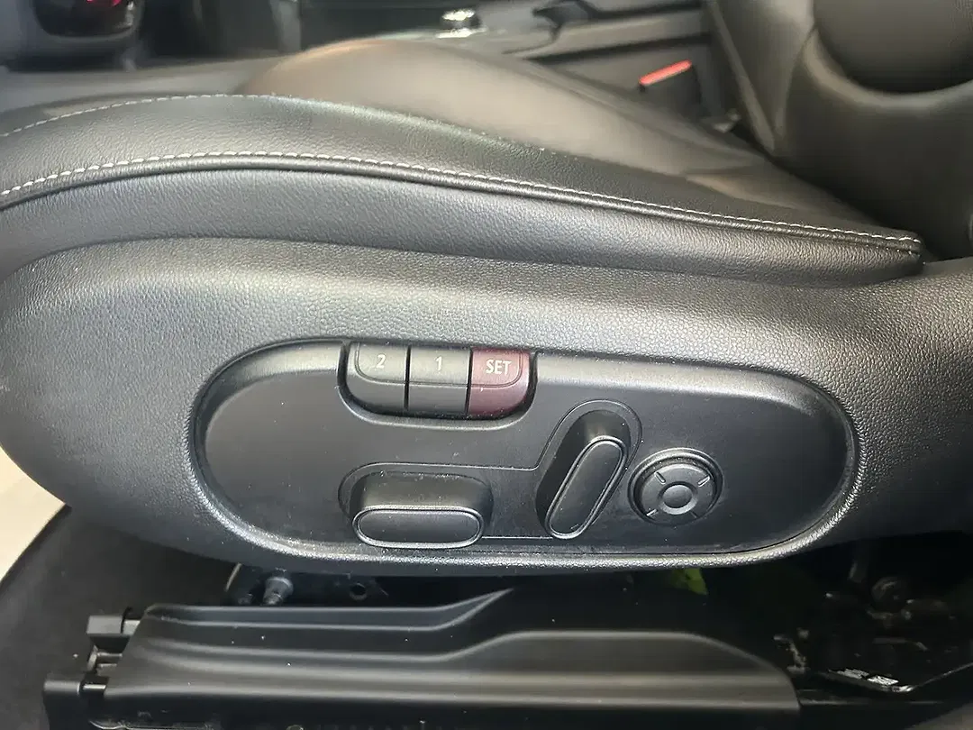 MINI One Clubman - Thumbnail 10
