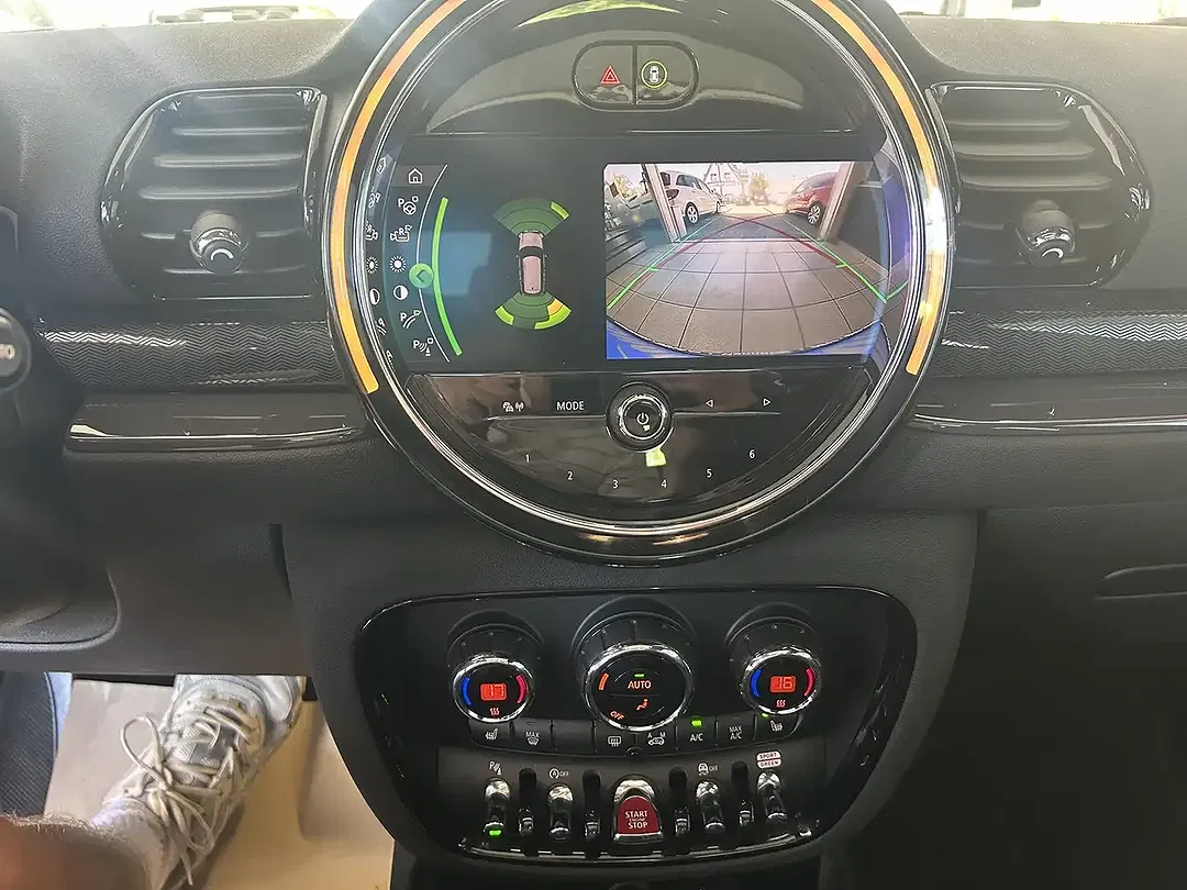 MINI One Clubman - Thumbnail 13