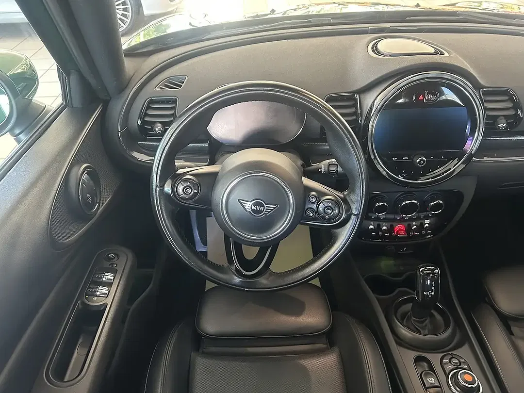 MINI One Clubman - Thumbnail 8